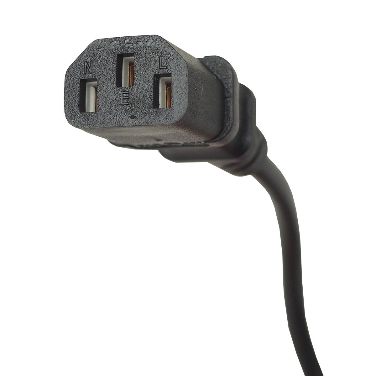 Блоки распределения питания Силовой шнур BNH, IEC 60320 С13, вилка Schuko, 3 м, 10А, с заземлением, сечение 3×1.0, цвет: чёрный купить у официального дистрибьютора в Санкт-Петербурге и Москве с доставкой.